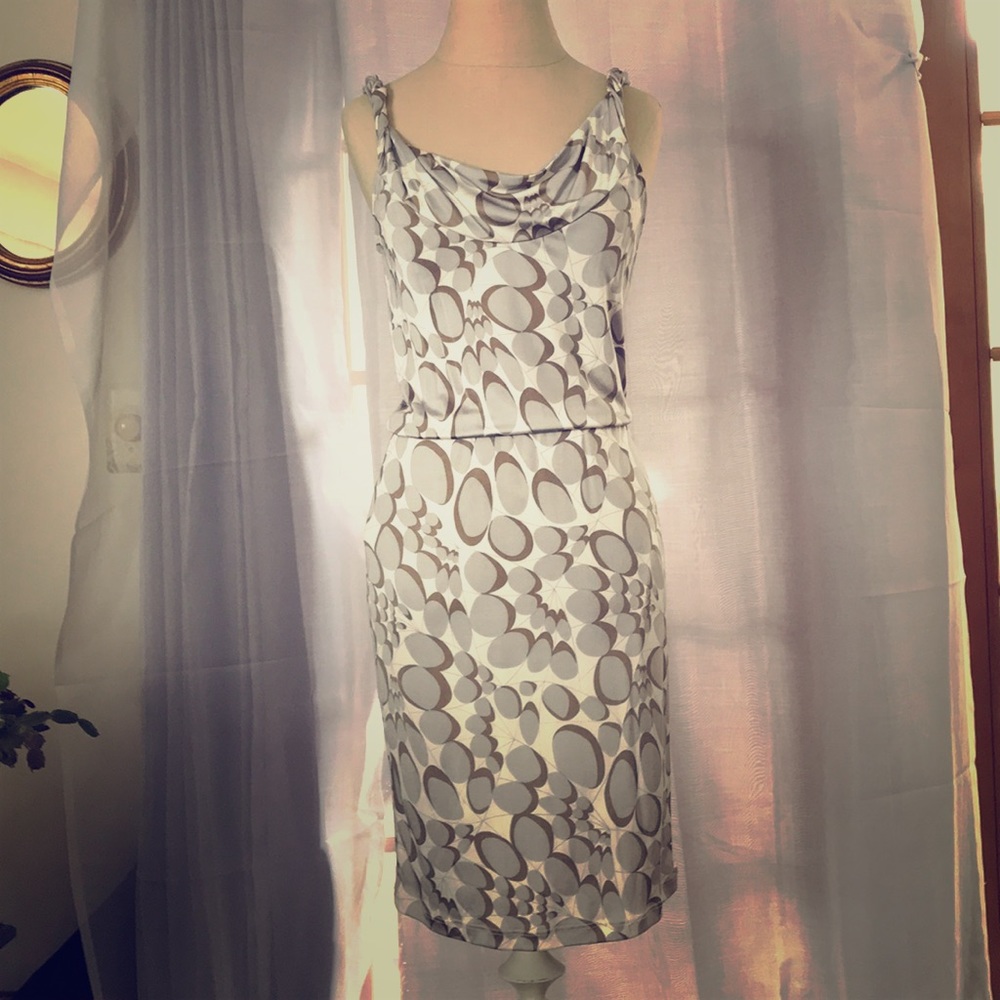 Poleci Dress